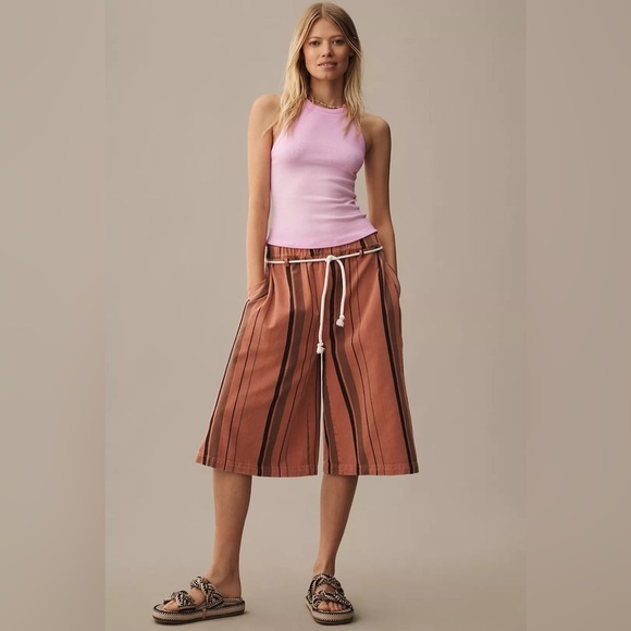 Anthropologie Pants - Pilcro by Anthropologie Cropped Wide Leg Denim Boho Jorts Size XS New